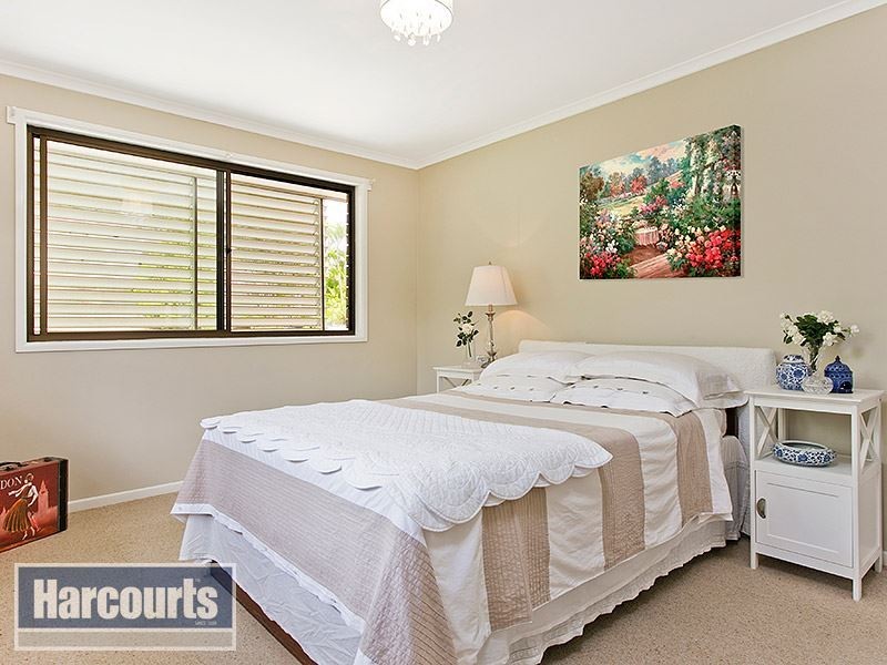 8 Shaun Place, Keperra QLD 4054