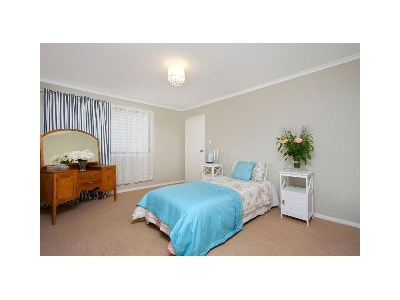 8 Shaun Place, Keperra QLD 4054