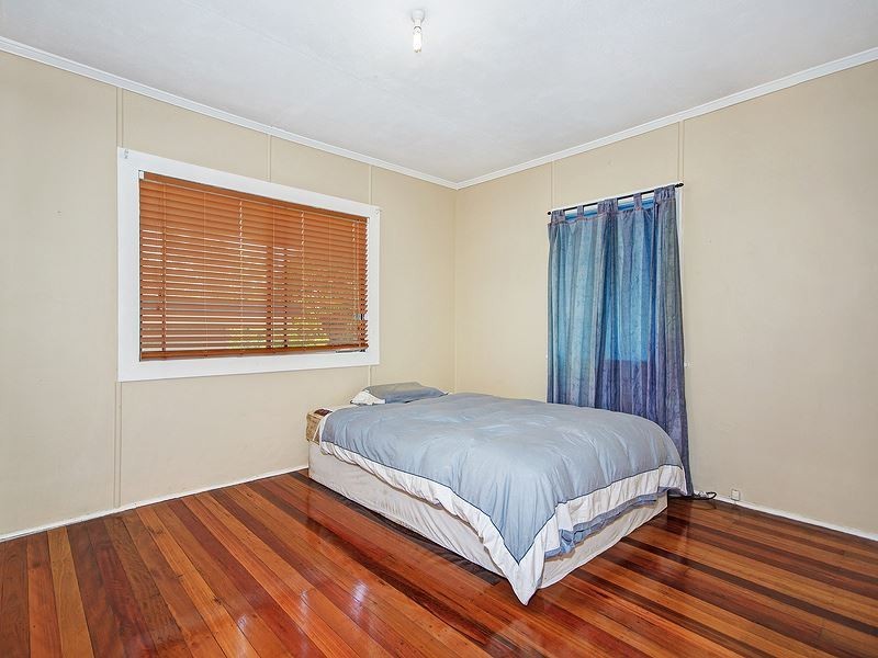 24 Belnoel Street, Wavell Heights QLD 4012