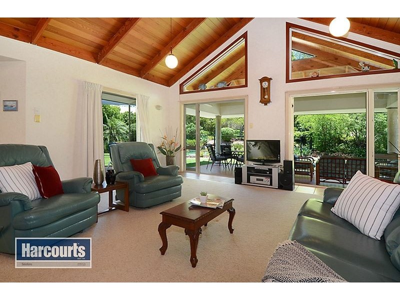 11 Harwood Court, Samford Valley QLD 4520