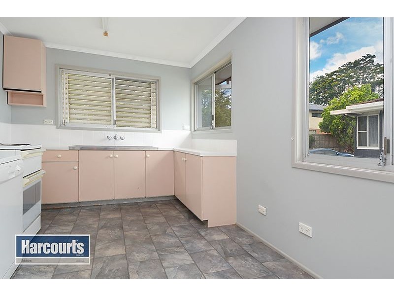 11 Tristania Street, Everton Hills QLD 4053