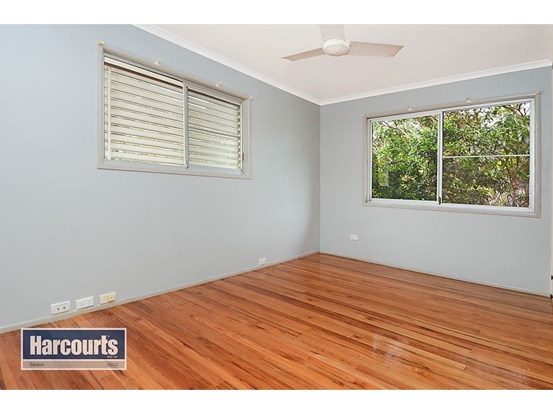 11 Tristania Street, Everton Hills QLD 4053