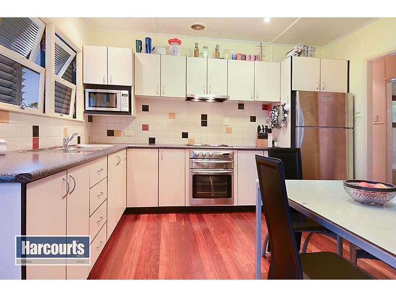 47 Griffith Road, Scarborough QLD 4020