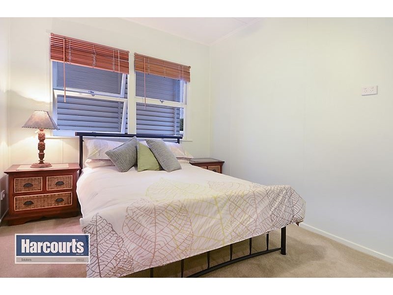 47 Griffith Road, Scarborough QLD 4020