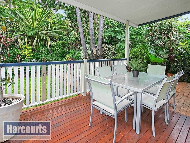 19 Gaunt Street, Newmarket QLD 4051