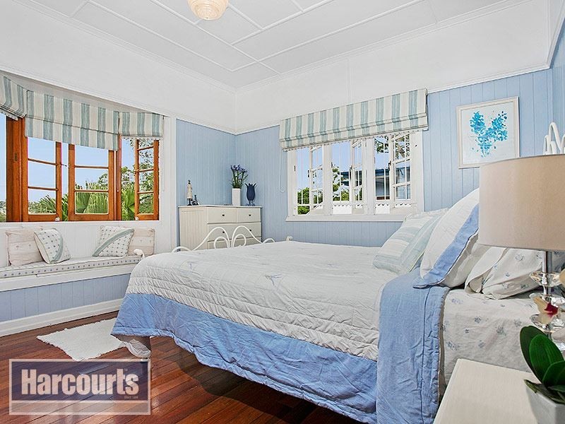 19 Gaunt Street, Newmarket QLD 4051