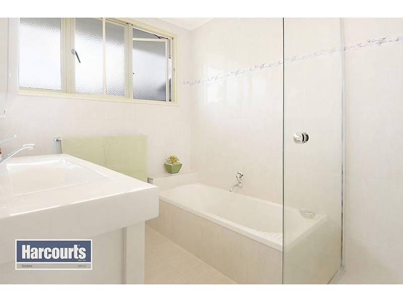 11 Narellan Street, Arana Hills QLD 4054