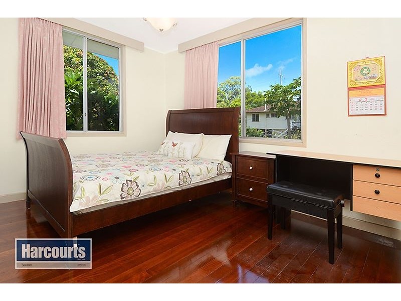 11 Narellan Street, Arana Hills QLD 4054