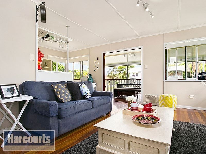 55 Silvertop Street, Keperra QLD 4054