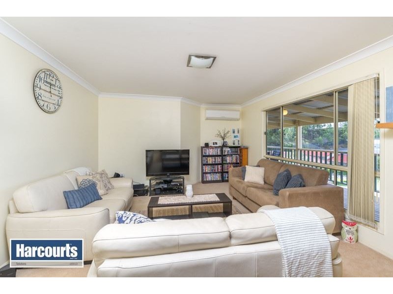 24 Hatia Grove, Ferny Grove QLD 4055