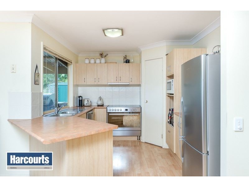 24 Hatia Grove, Ferny Grove QLD 4055