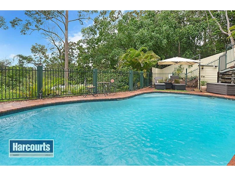 168 Plucks Road, Arana Hills QLD 4054