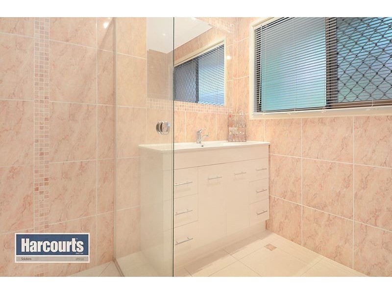 168 Plucks Road, Arana Hills QLD 4054