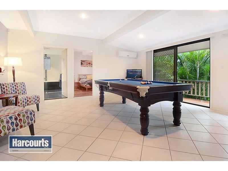 168 Plucks Road, Arana Hills QLD 4054