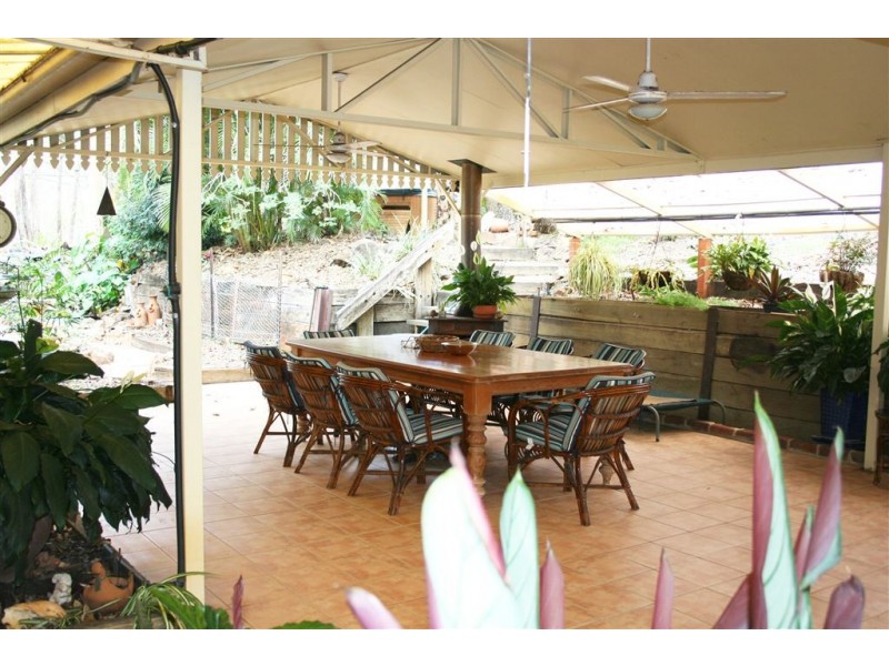 82 Collins Street, Moorina QLD 4506