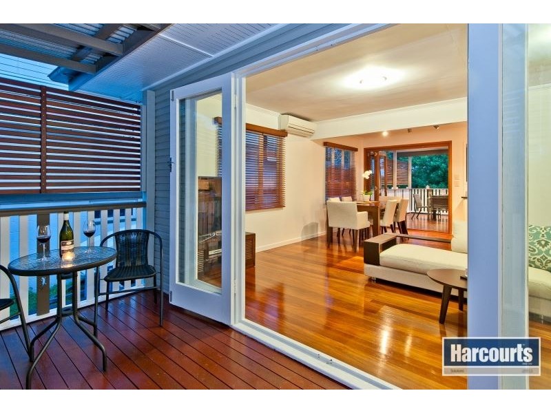 19 Corang Crescent, Ferny Hills QLD 4055