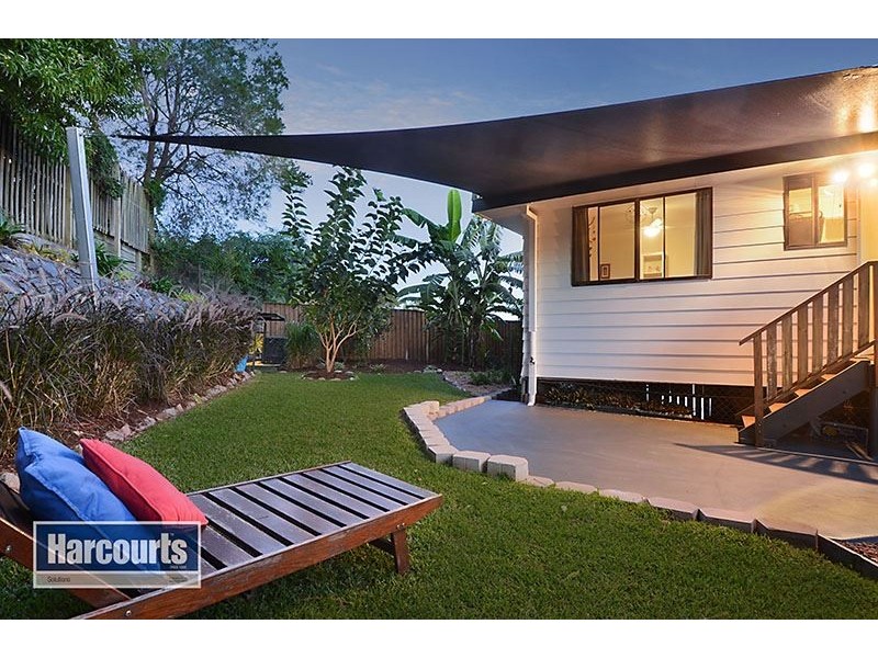 22 Grandis Street, Everton Hills QLD 4053