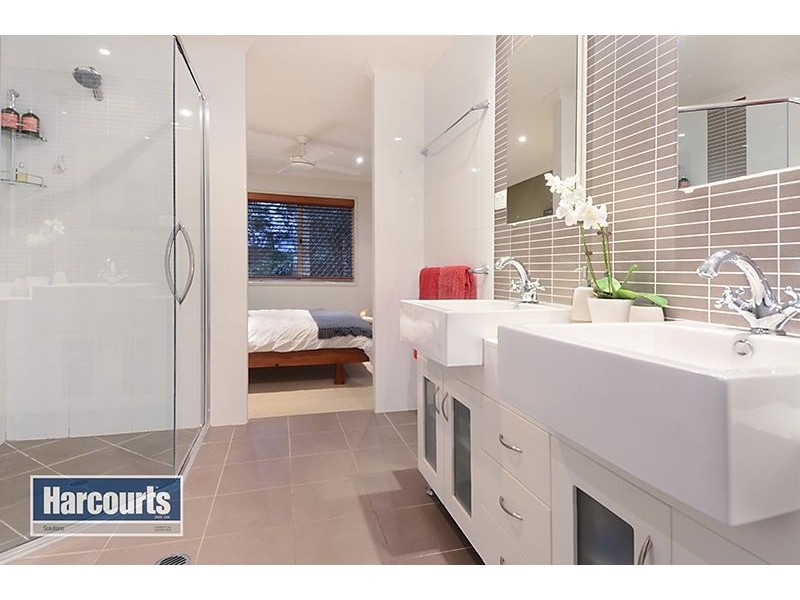 80 Bunya Road, Everton Hills QLD 4053