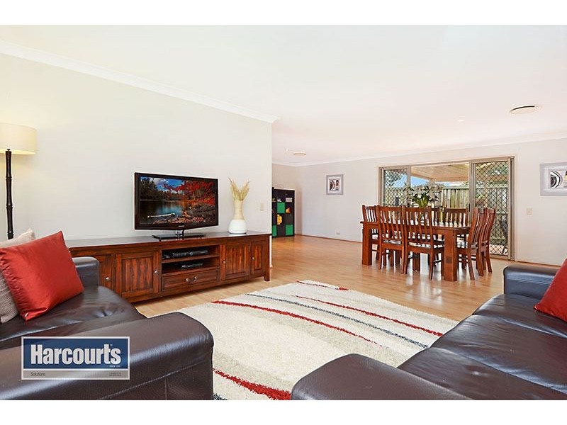 8 Octantis Court, Bridgeman Downs QLD 4035