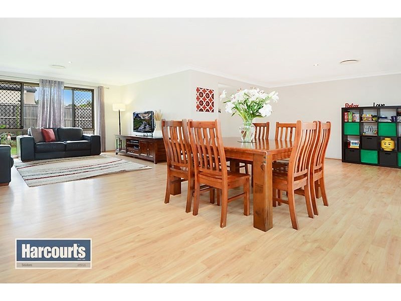 8 Octantis Court, Bridgeman Downs QLD 4035