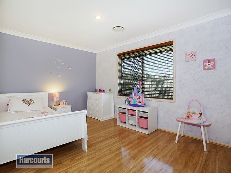 8 Octantis Court, Bridgeman Downs QLD 4035