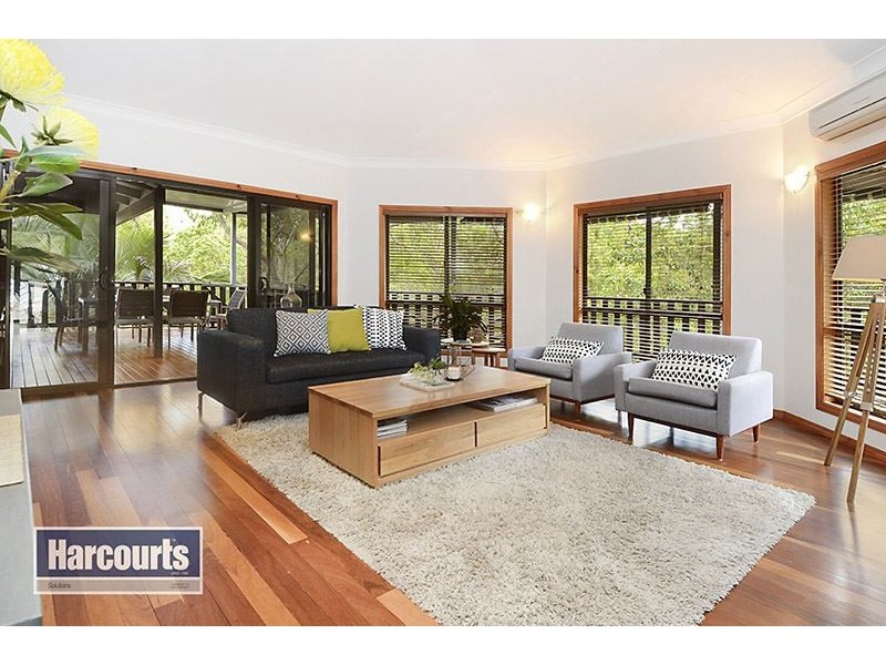 14 Cranwood Court, Ferny Hills QLD 4055