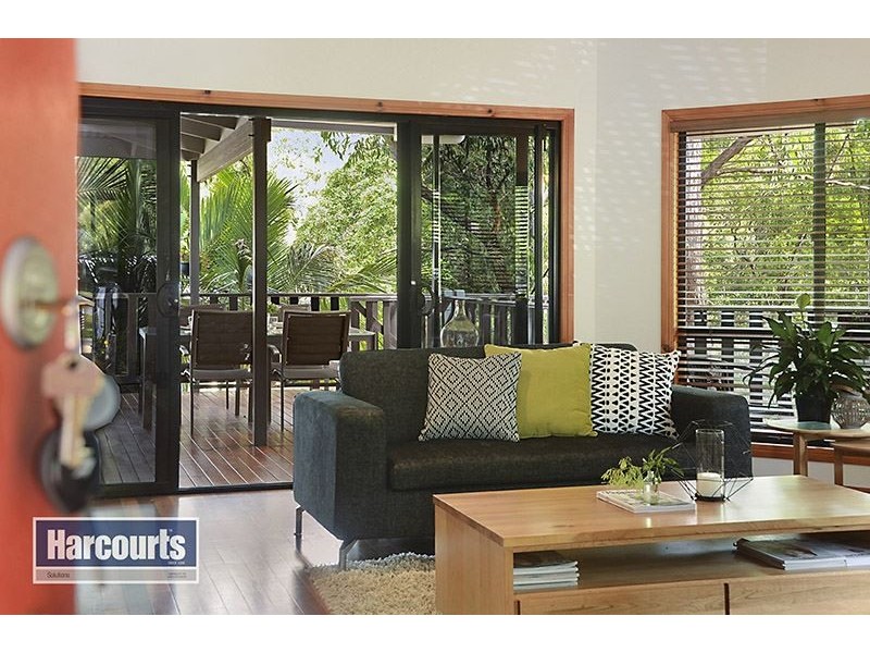 14 Cranwood Court, Ferny Hills QLD 4055