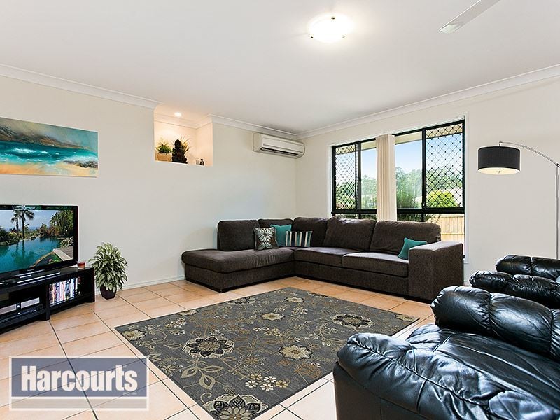 3 Trevallyn Place, Upper Kedron QLD 4055