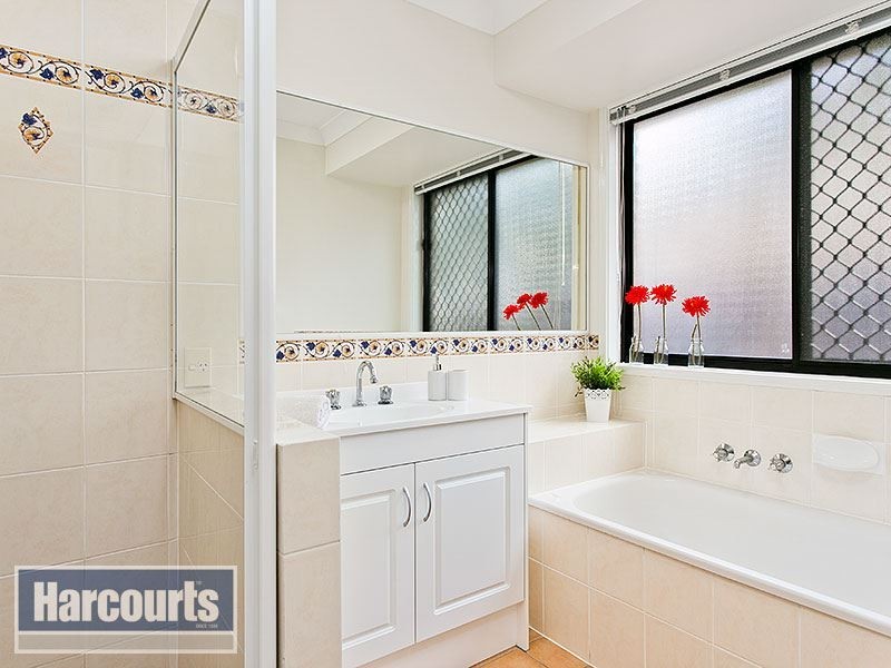 3 Trevallyn Place, Upper Kedron QLD 4055