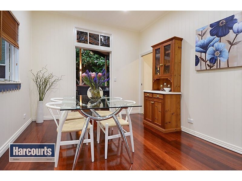 100 Blaker Road, Mitchelton QLD 4053