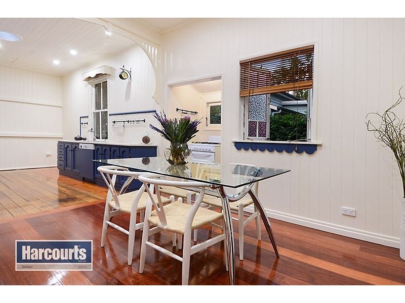 100 Blaker Road, Mitchelton QLD 4053