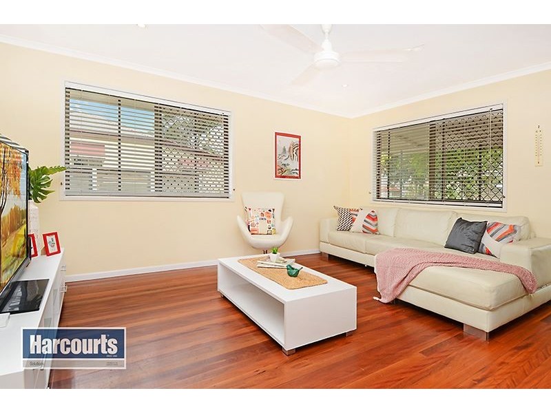 135 Blackwood Street, Mitchelton QLD 4053