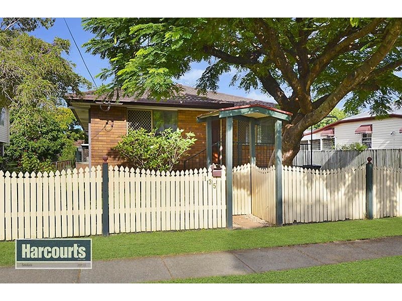 135 Blackwood Street, Mitchelton QLD 4053