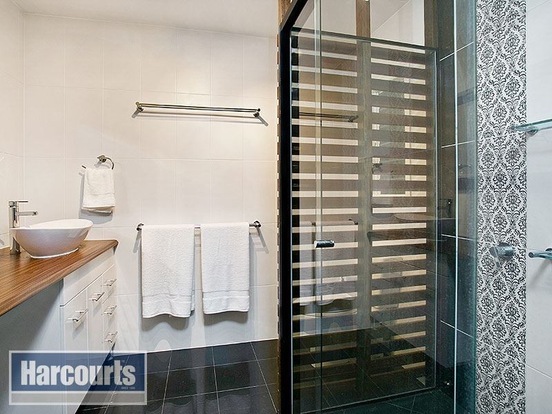 141 Glen Retreat Road, Mitchelton QLD 4053