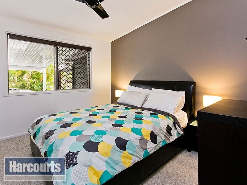 13 Burloo Crescent, Ferny Hills QLD 4055