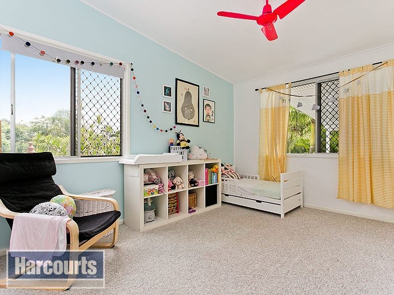 13 Burloo Crescent, Ferny Hills QLD 4055