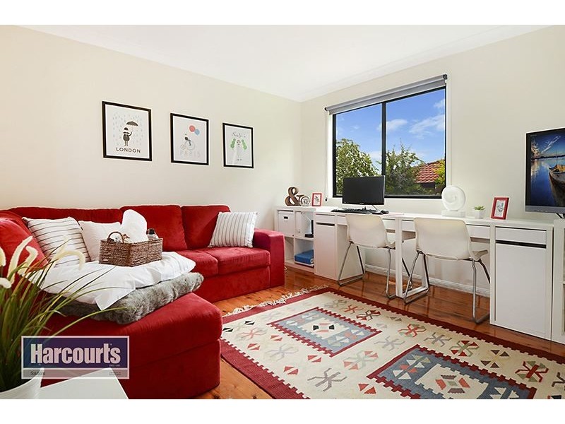 1 Cranwood Court, Ferny Hills QLD 4055