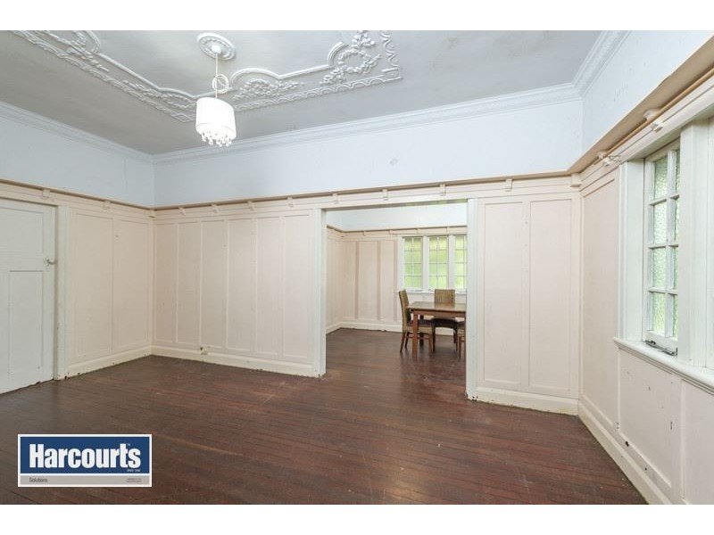 13 Kinkade Avenue, Ashgrove QLD 4060