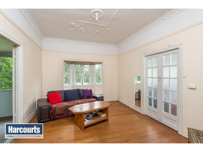 13 Kinkade Avenue, Ashgrove QLD 4060