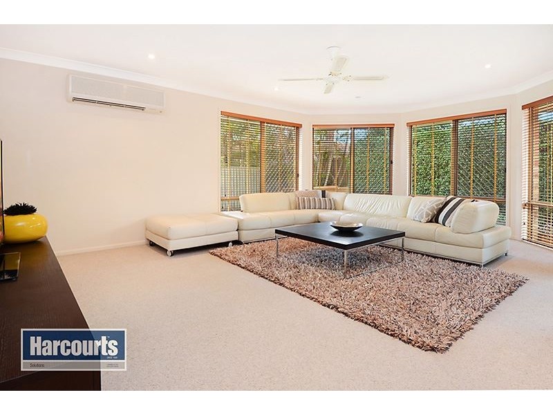 20 Lorenc Place, Bridgeman Downs QLD 4035