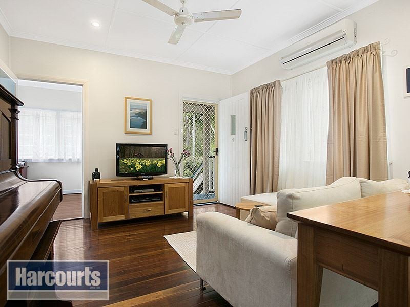 49 Arbor Street, Ferny Grove QLD 4055