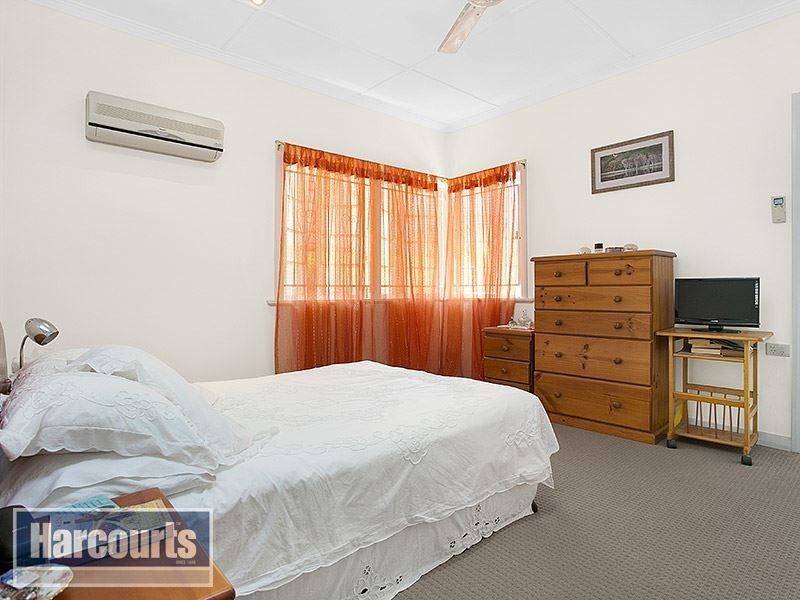 49 Arbor Street, Ferny Grove QLD 4055