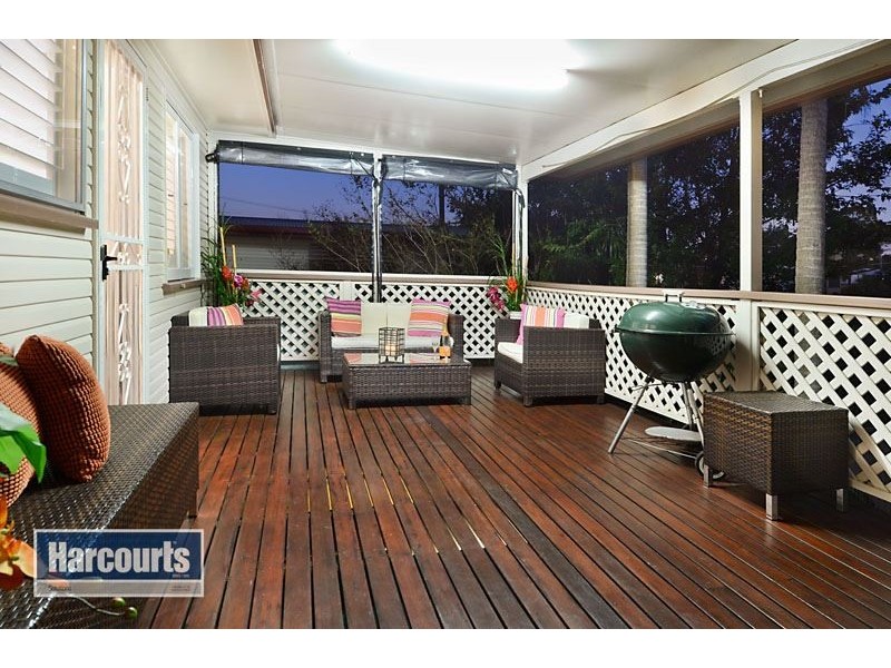 29 Camelia Avenue, Everton Hills QLD 4053