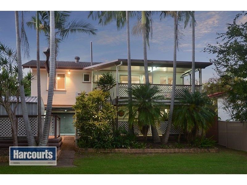 29 Camelia Avenue, Everton Hills QLD 4053