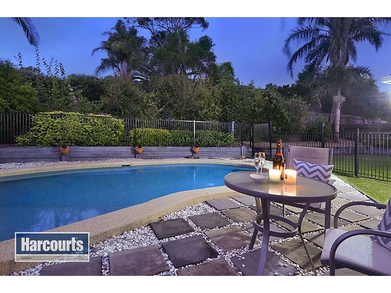 108 Glengarry Road, Keperra QLD 4054