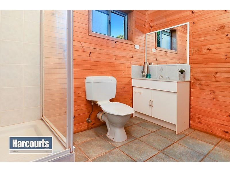 17 Dryandra Court, Everton Hills QLD 4053