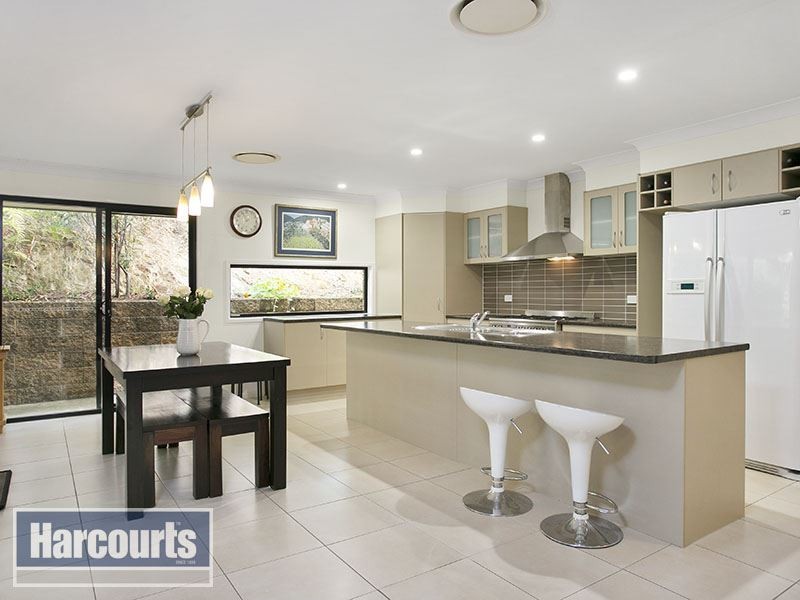 45 Rise Place, Upper Kedron QLD 4055