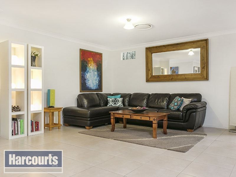 45 Rise Place, Upper Kedron QLD 4055