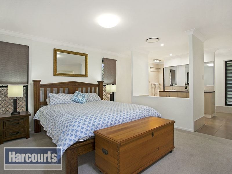 45 Rise Place, Upper Kedron QLD 4055