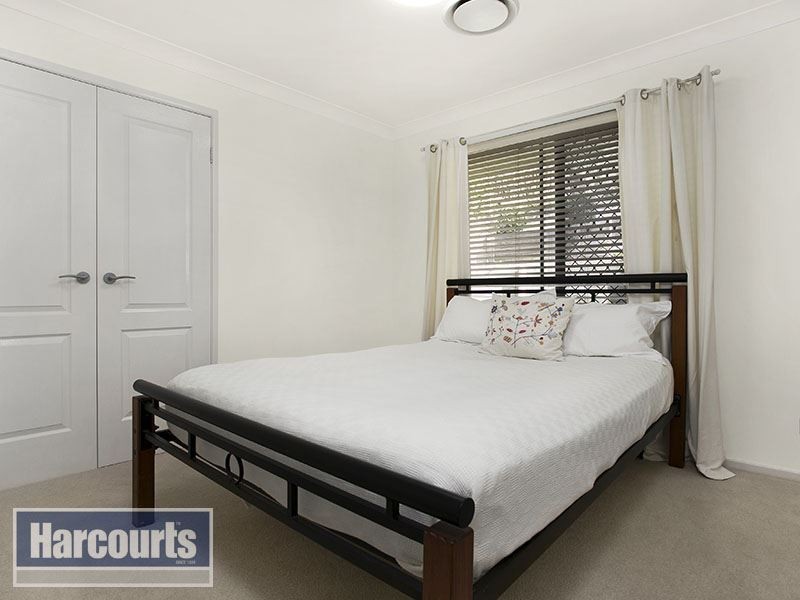 45 Rise Place, Upper Kedron QLD 4055